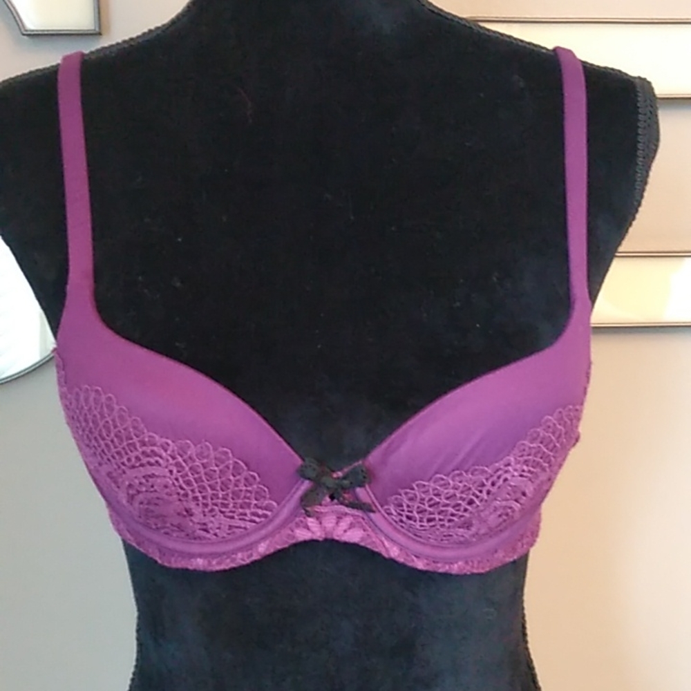 Victoria's Secret Demi Bra